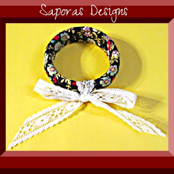 Handmade Bangle Vintage Bracelet Wrapped In Flower Design Cloth & Lace Bow - Picture 1 of 1